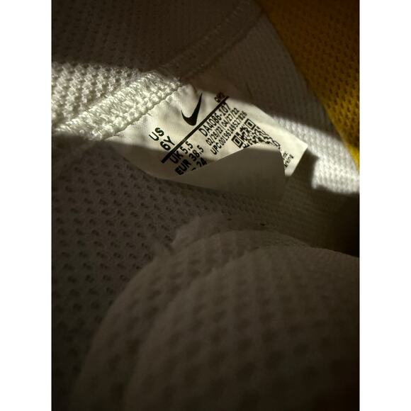 Nike- Blazers- White/Blue Swoosh- Size 6Y - Picture 10 of 10